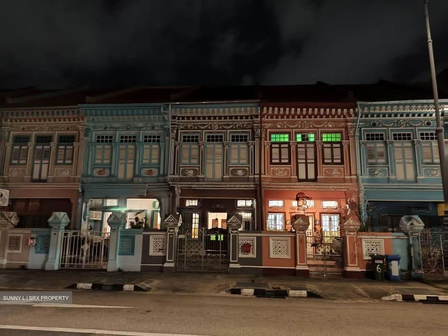 Joo Chiat Road (D15), Shop House #607856391